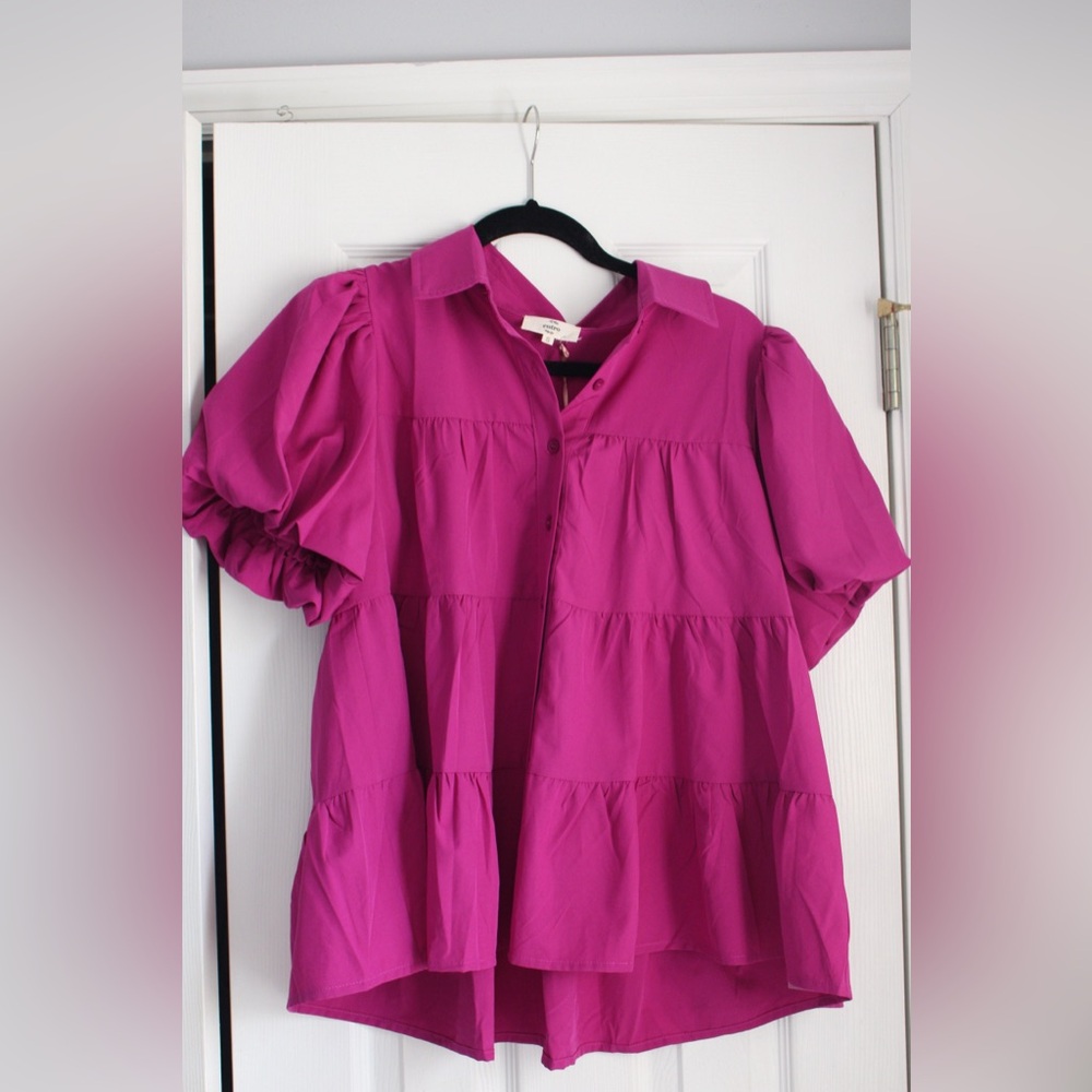 entro Fuchsia Tiered Button-Down Blouse